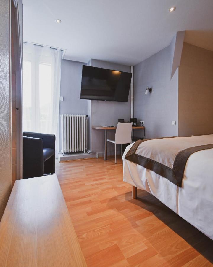 The Originals Boutique, Hotel Du Pont Roupt, Mende Exteriör bild